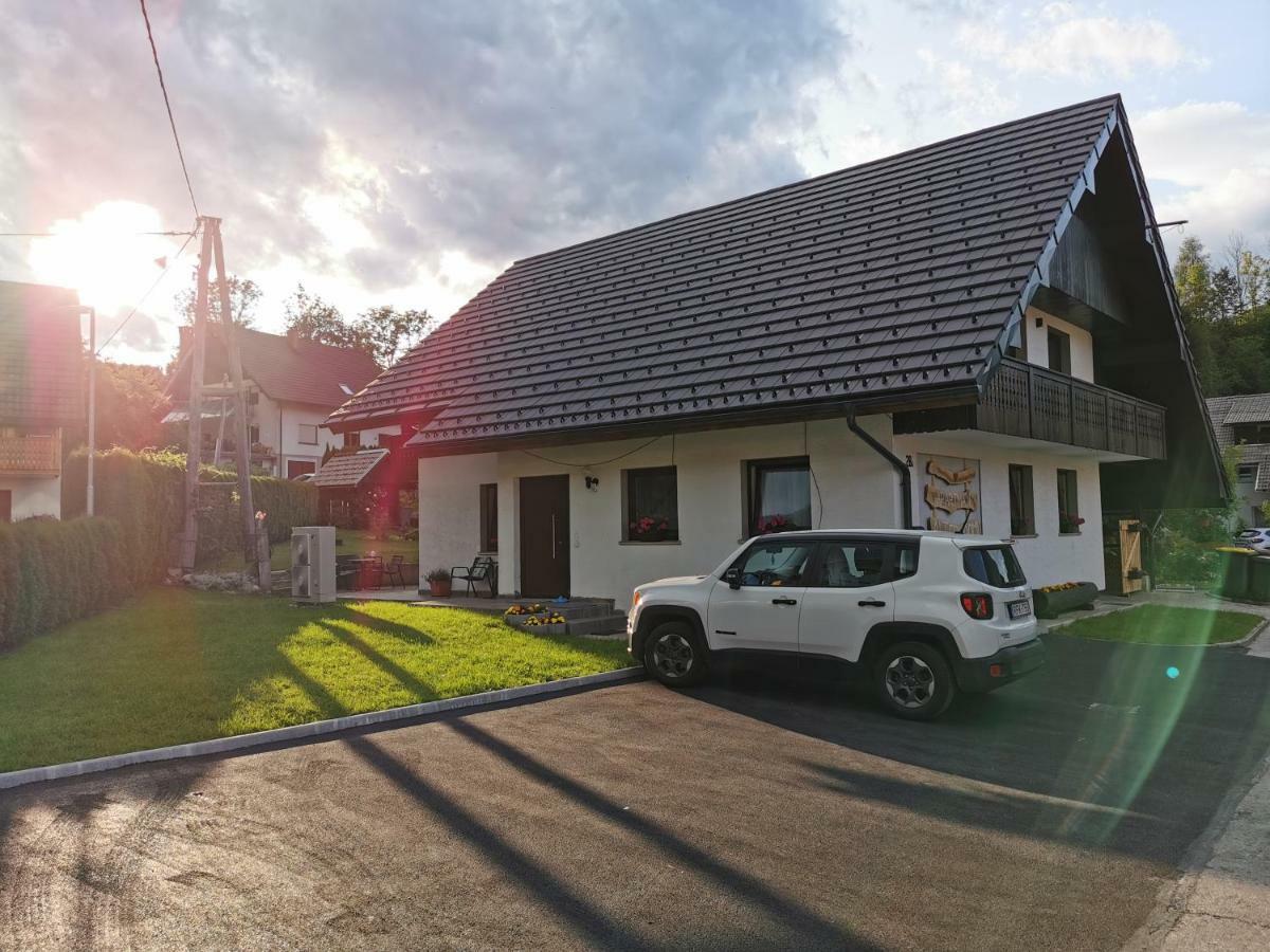 Apartments Alteri Domi Бохинь Экстерьер фото
